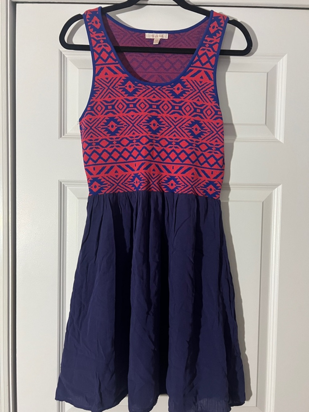 Skies Are Blue Pink & Navy Geometric Sleeveless Fit-and-Flare Dress
